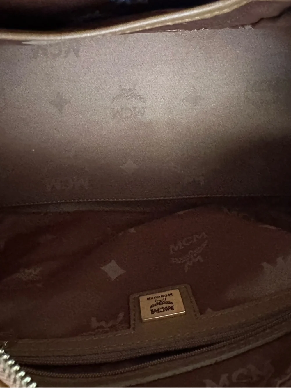 MCM Limited Boston Bag with dustbag - Picture 15 of 16